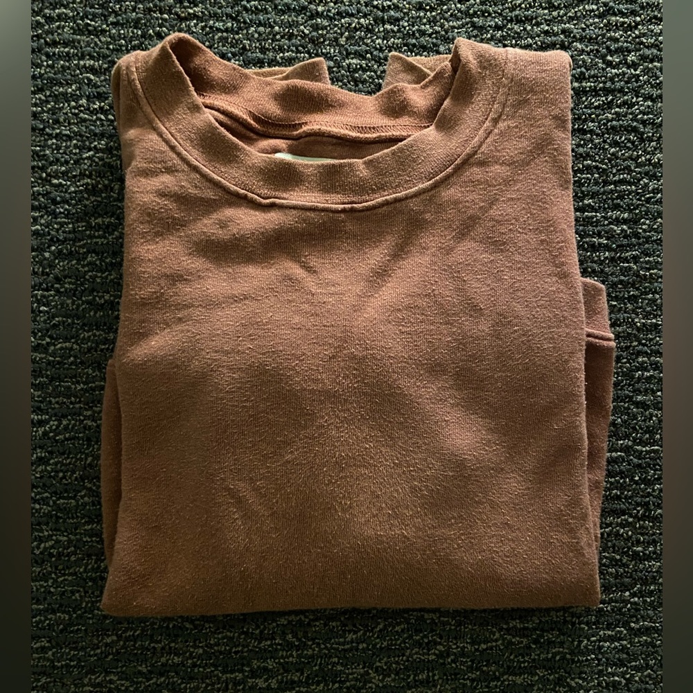 Aliya Wanek Ami sweatshirt